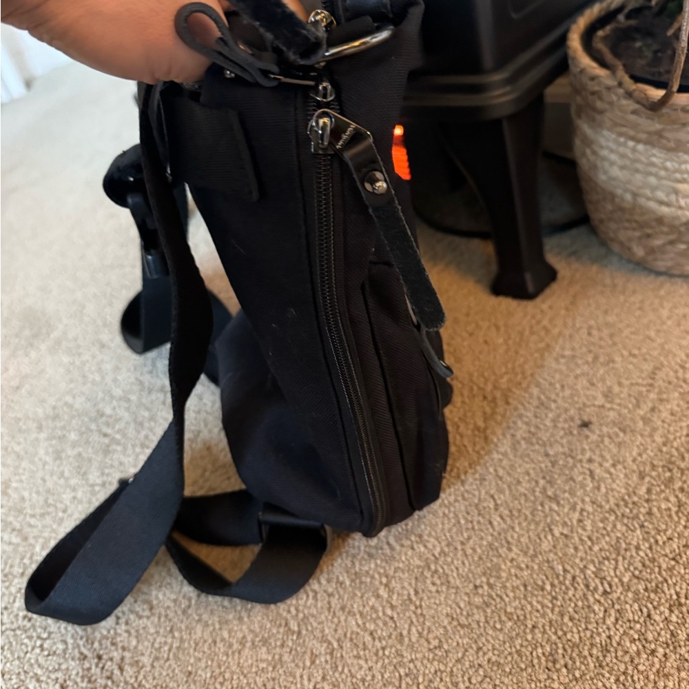 Adidas Black Compact Backpack - Picture 5 of 5